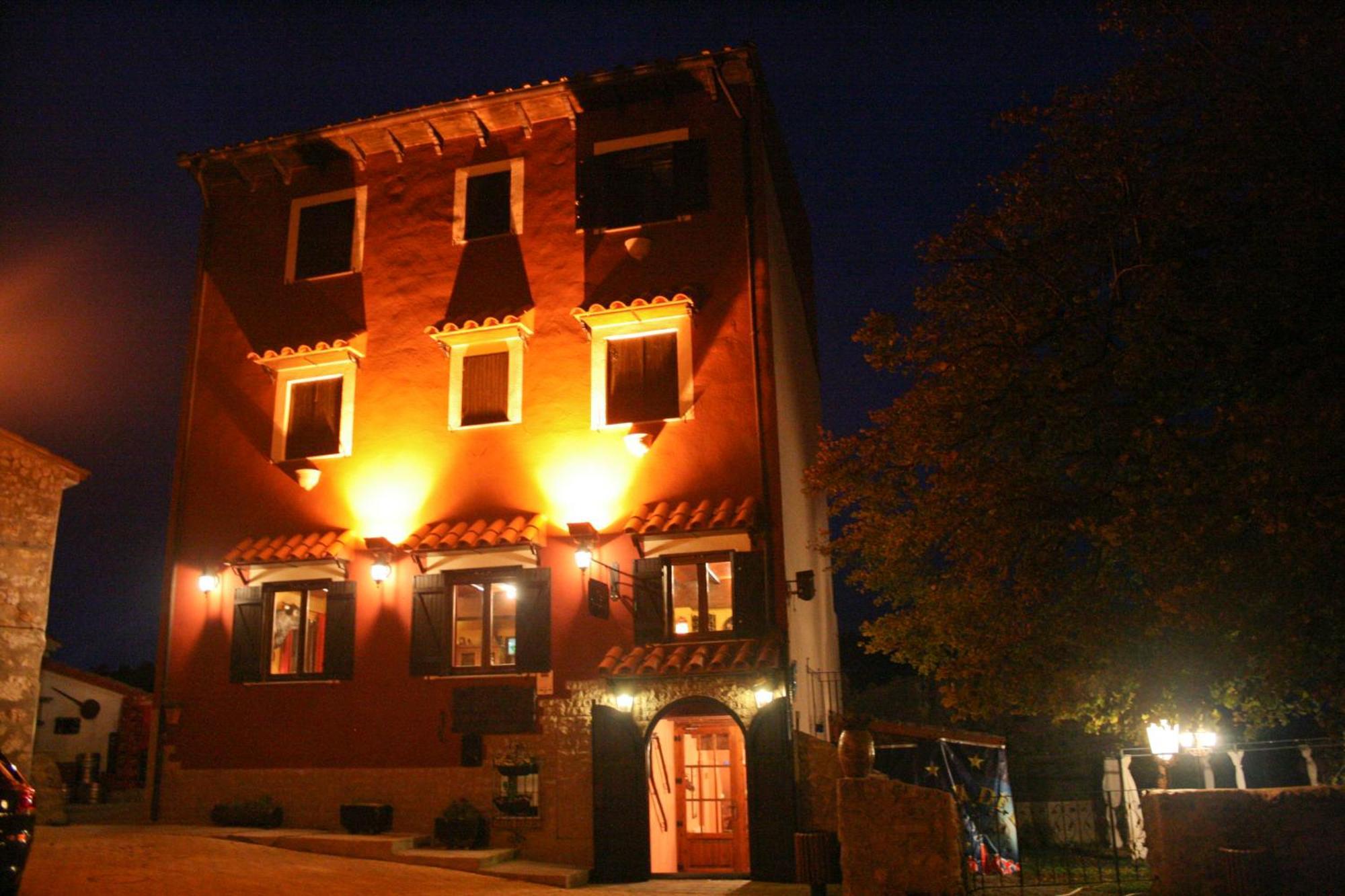 Hostatgeria Sant Jaume Hotel Corachar ภายนอก รูปภาพ